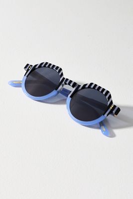 Sardine Oval Pool Boy Sunglasses
