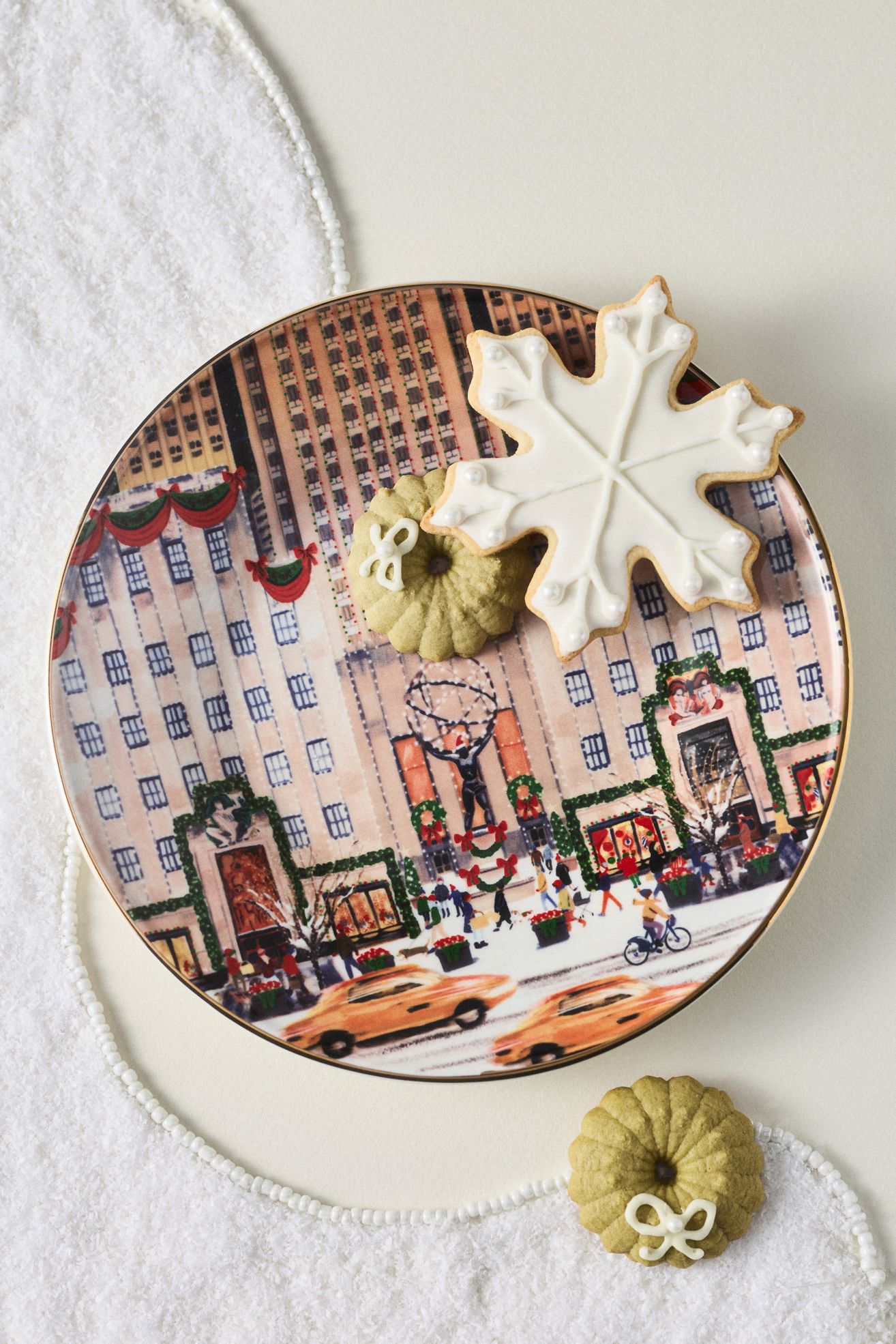 Holiday in the City Stoneware Dessert Plate - Nyc, Standard, One Size