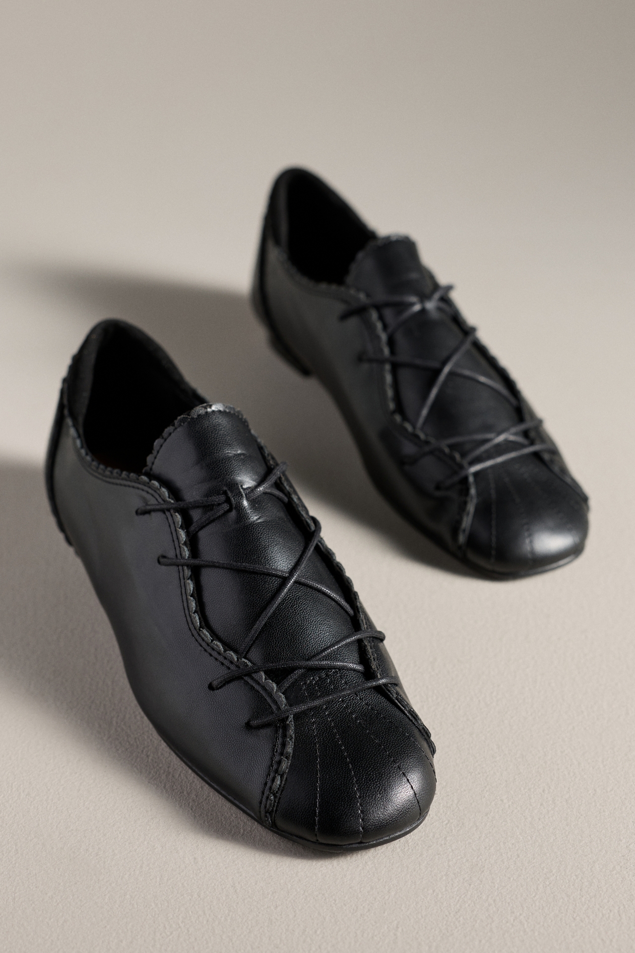 Reike Nen Tie-Up Ballet Flats