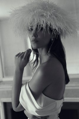 Gaios Seraphina Feather Hat In White
