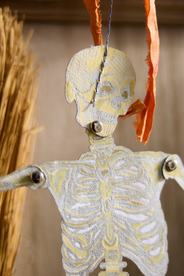 Paper Skeleton Ornaments, Set of 2 #1