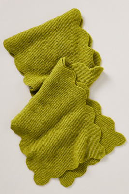 Maeve Scallop Scarf In Green