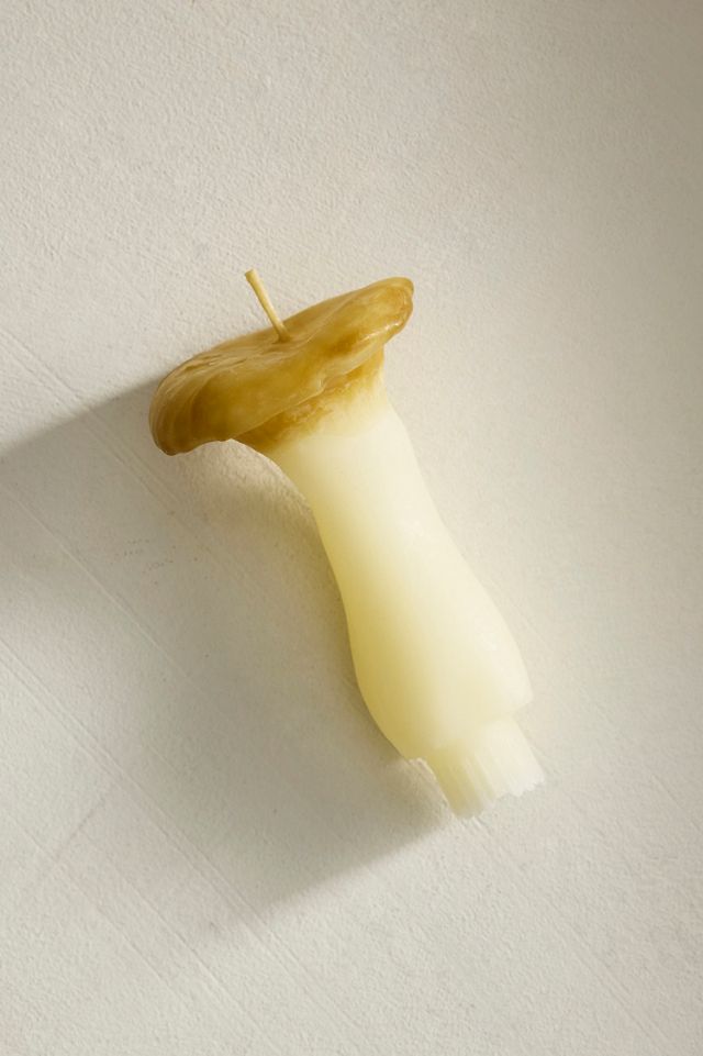 Happy Organics Trumpet Mushroom Beeswax Candle #1