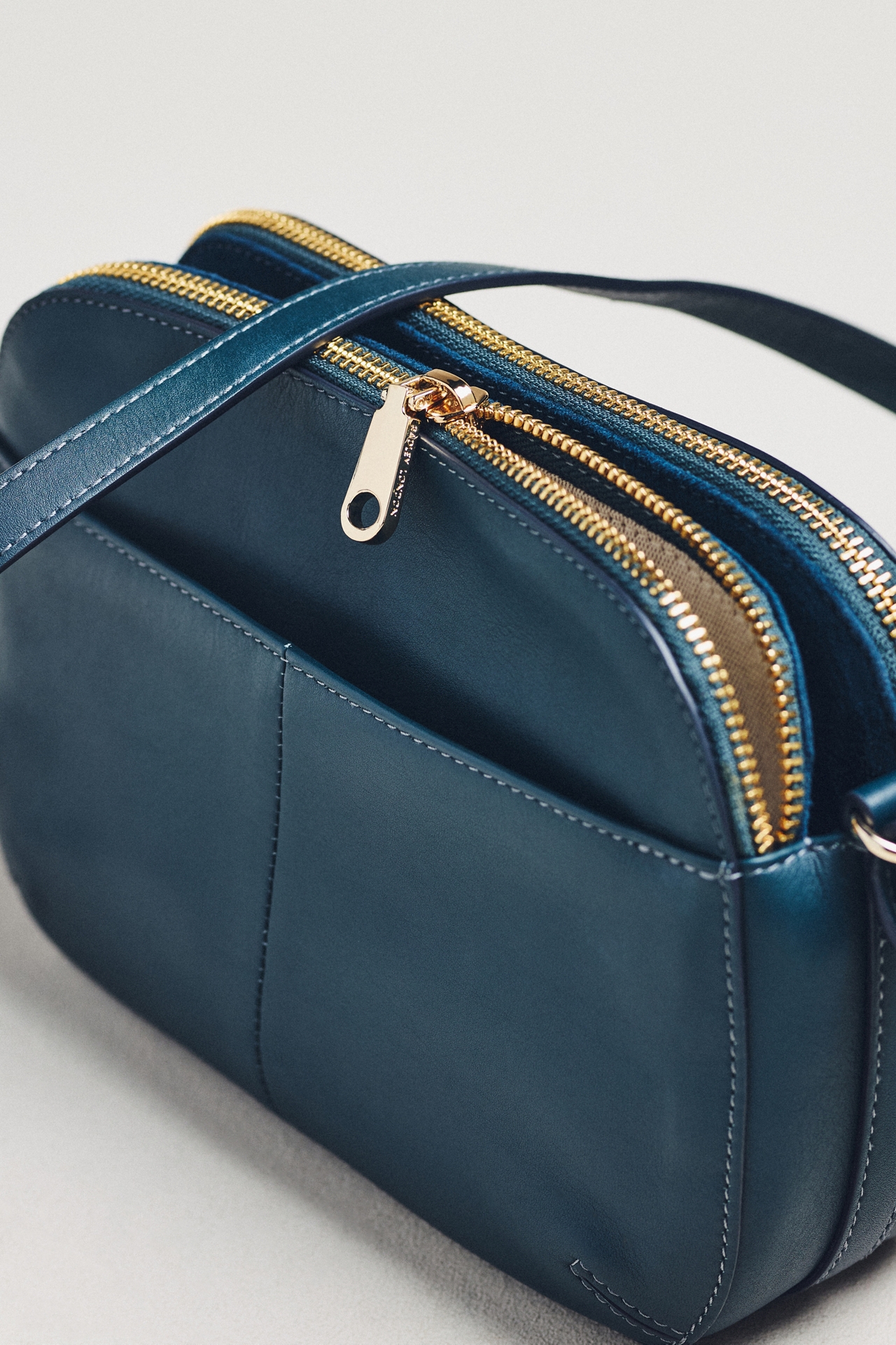 Radley London Medium Crossbody Bag