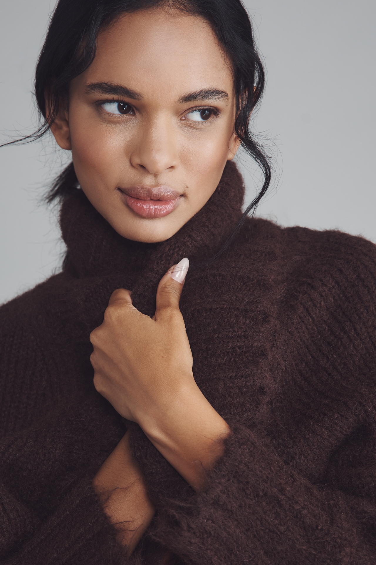 Mare Cropped Shrug