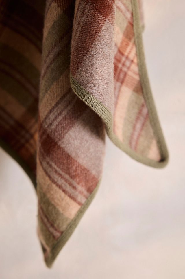 Wool Triangle Scarf #1