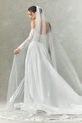 Watters Petunia Motif Cathedral Veil In White