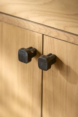 Kanta Fluted Marble Knobs, Set of 2