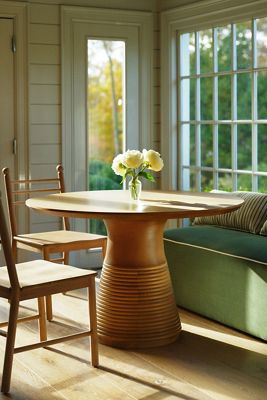 Noa 48" Round Dining Table