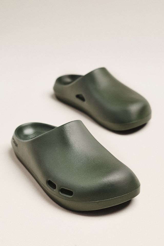 Bombas Friday Lightweight Comfort Cushion Clogs #1
