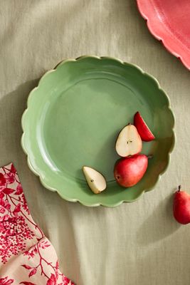 Scalloped Stoneware Serving Bowl, Large Green