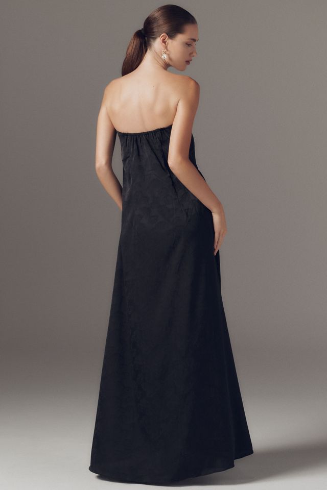 DIARRABLU Tubi Cape Maxi Dress #1