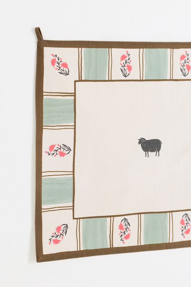 Auban Wall Animal Pennant #1
