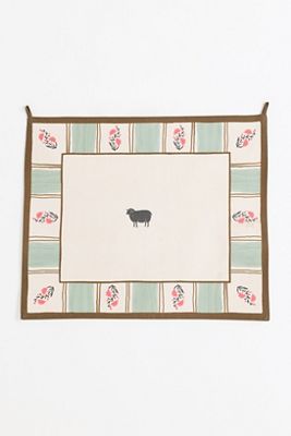 Auban Wall Animal Pennant
