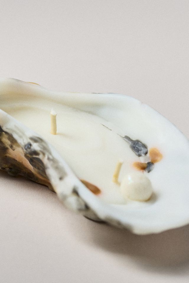 BabaBoogs Oyster Decorative Shaped Wax Candle #1