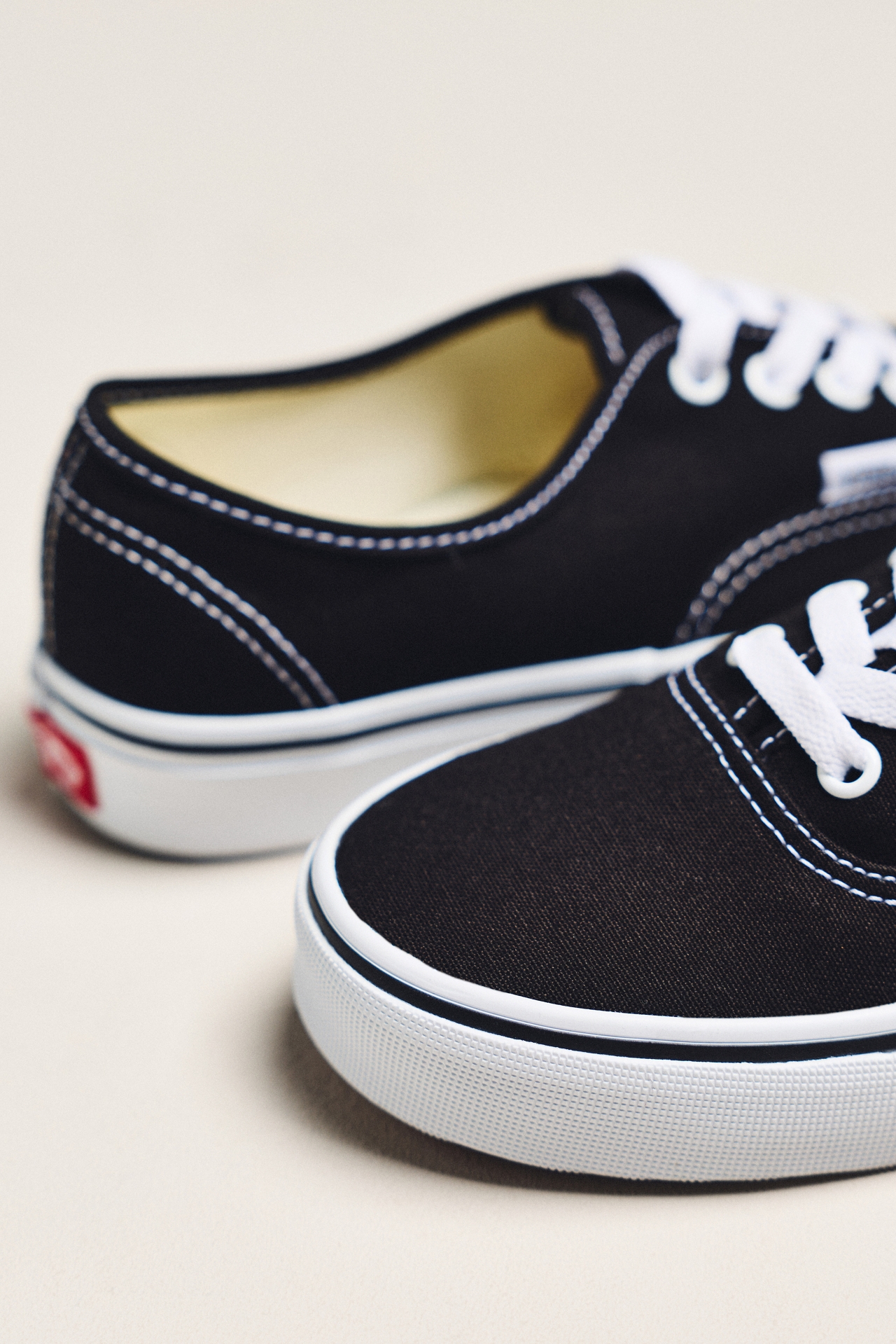 Vans Authentic Low-Top Sneakers