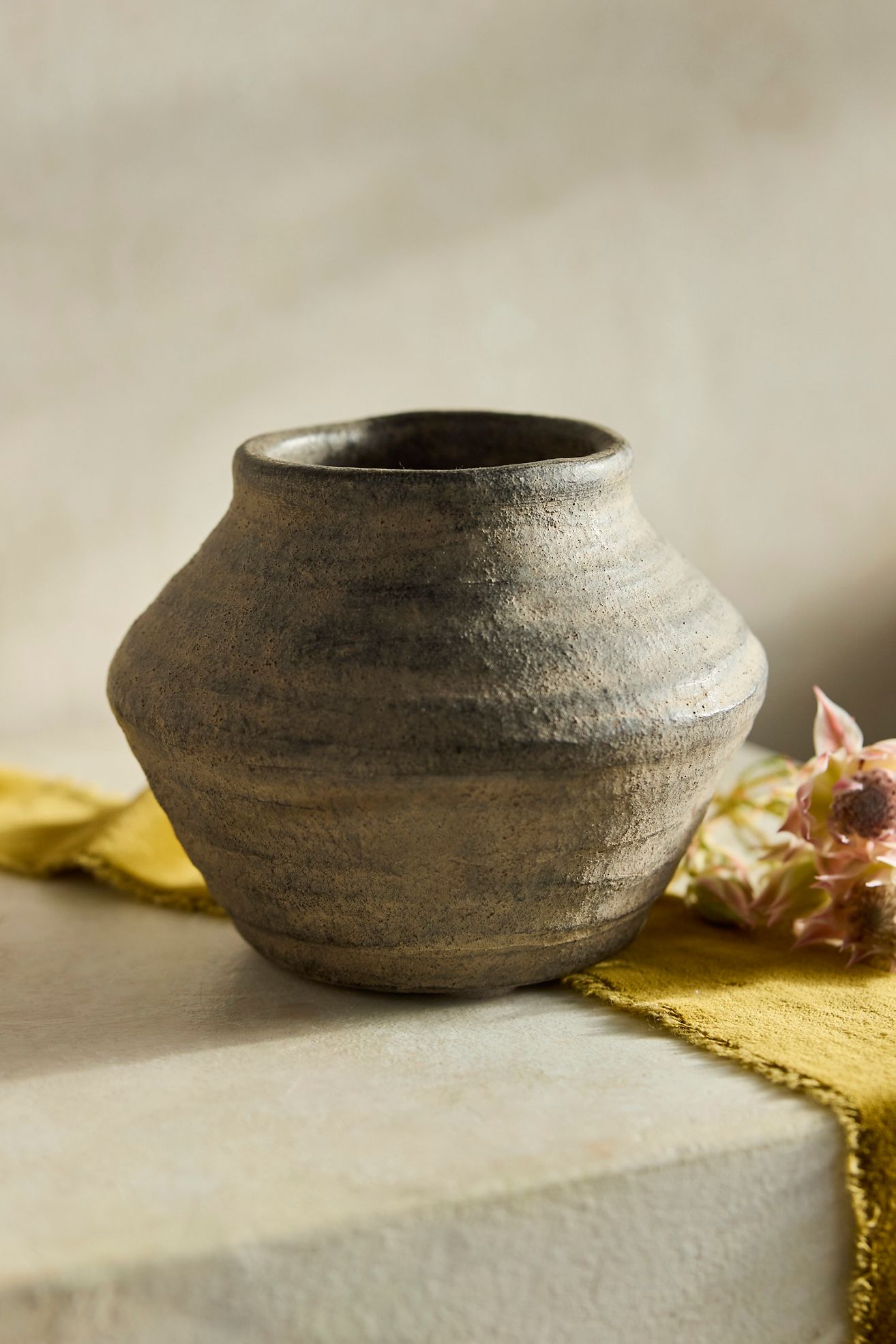 Raven Terracotta Vase - Taupe