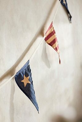 Americana Pennants Cotton Garland