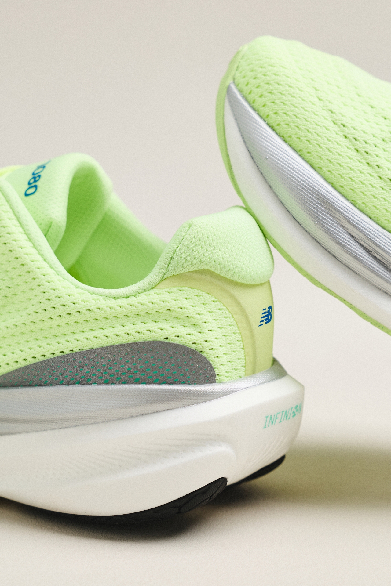 New Balance 1080v15 Sneakers