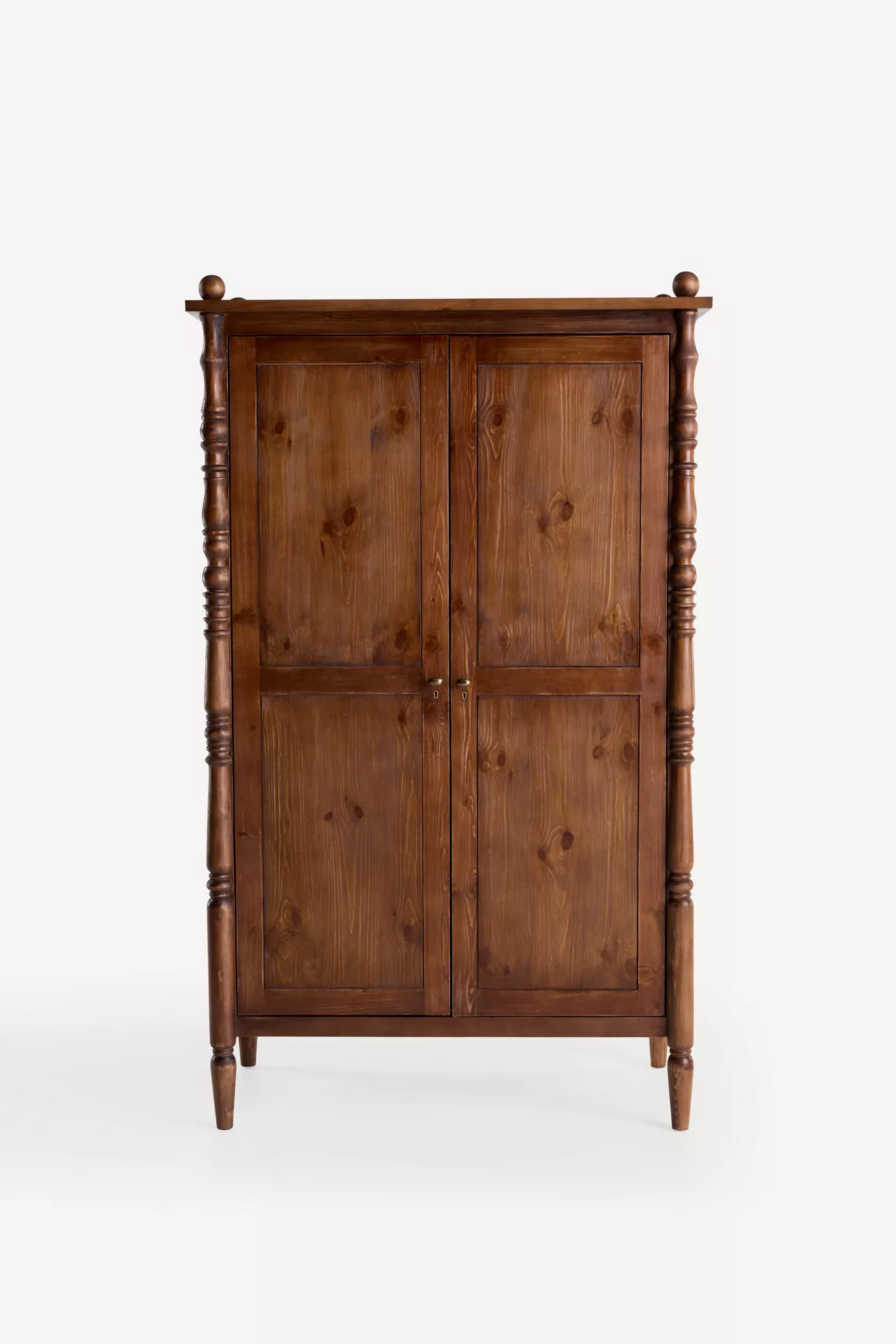 Spindle Armoire - thumbnail 2