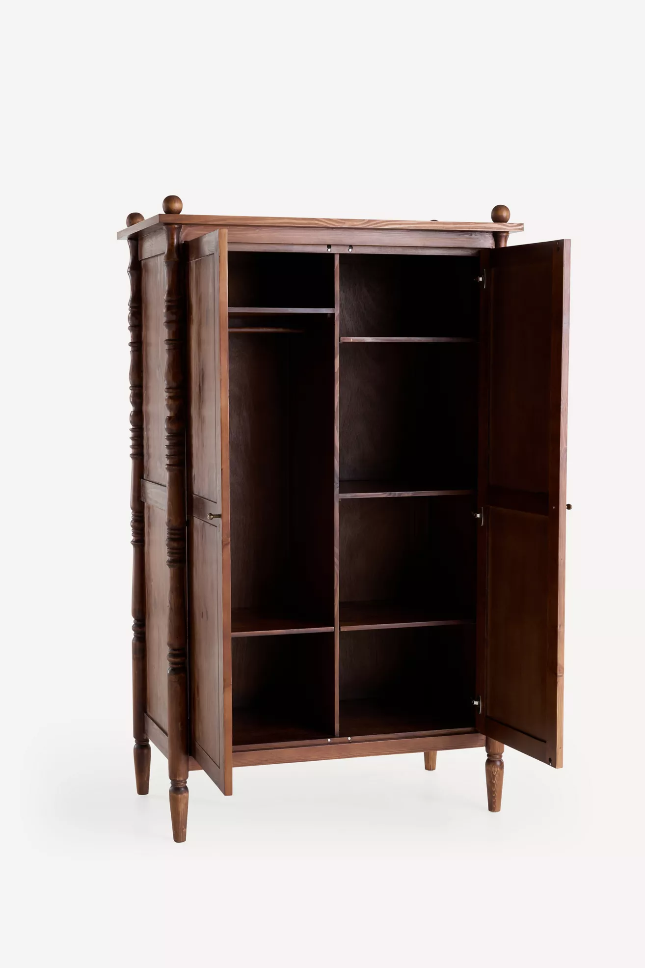 Spindle Armoire - thumbnail 4