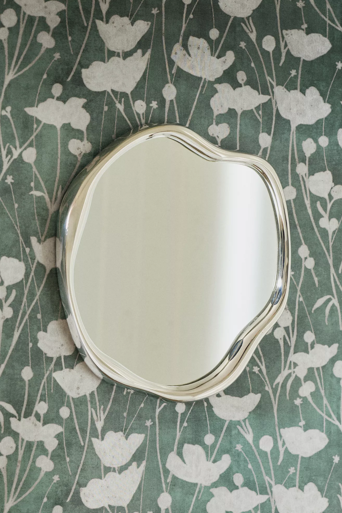 Alina Round Gallery Wall Mirror