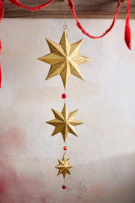 Terrain Beaded Stacked Stars Charm In Gold