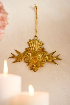 Burnished Heart Medallion, Lovebirds