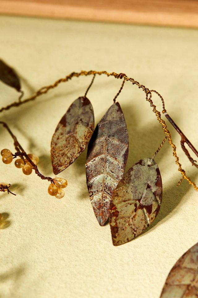 Leaf + Berry Iron Garland #1