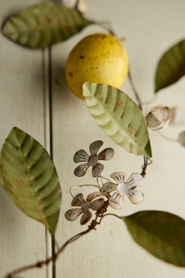 Lemon Vine Iron Garland #1