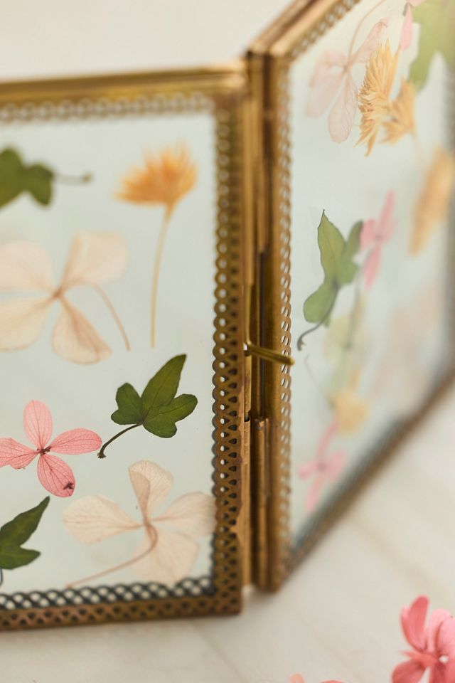 Filigree Triple Pane Frame #1
