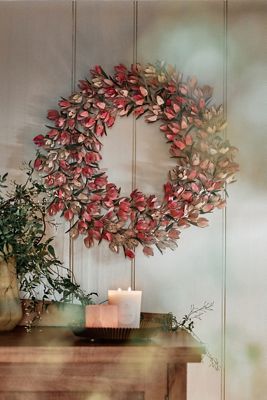 Tulip Iron Wreath
