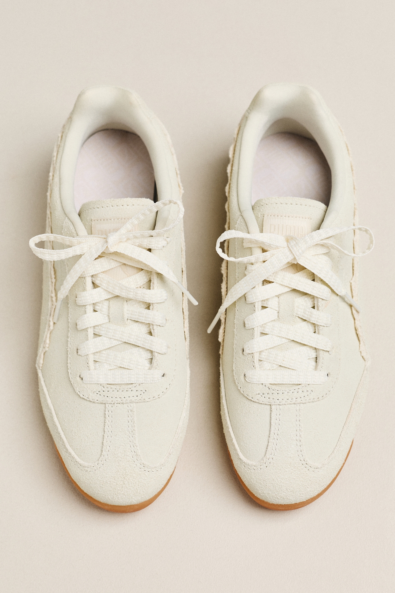 PUMA Arizona Lace Sneakers