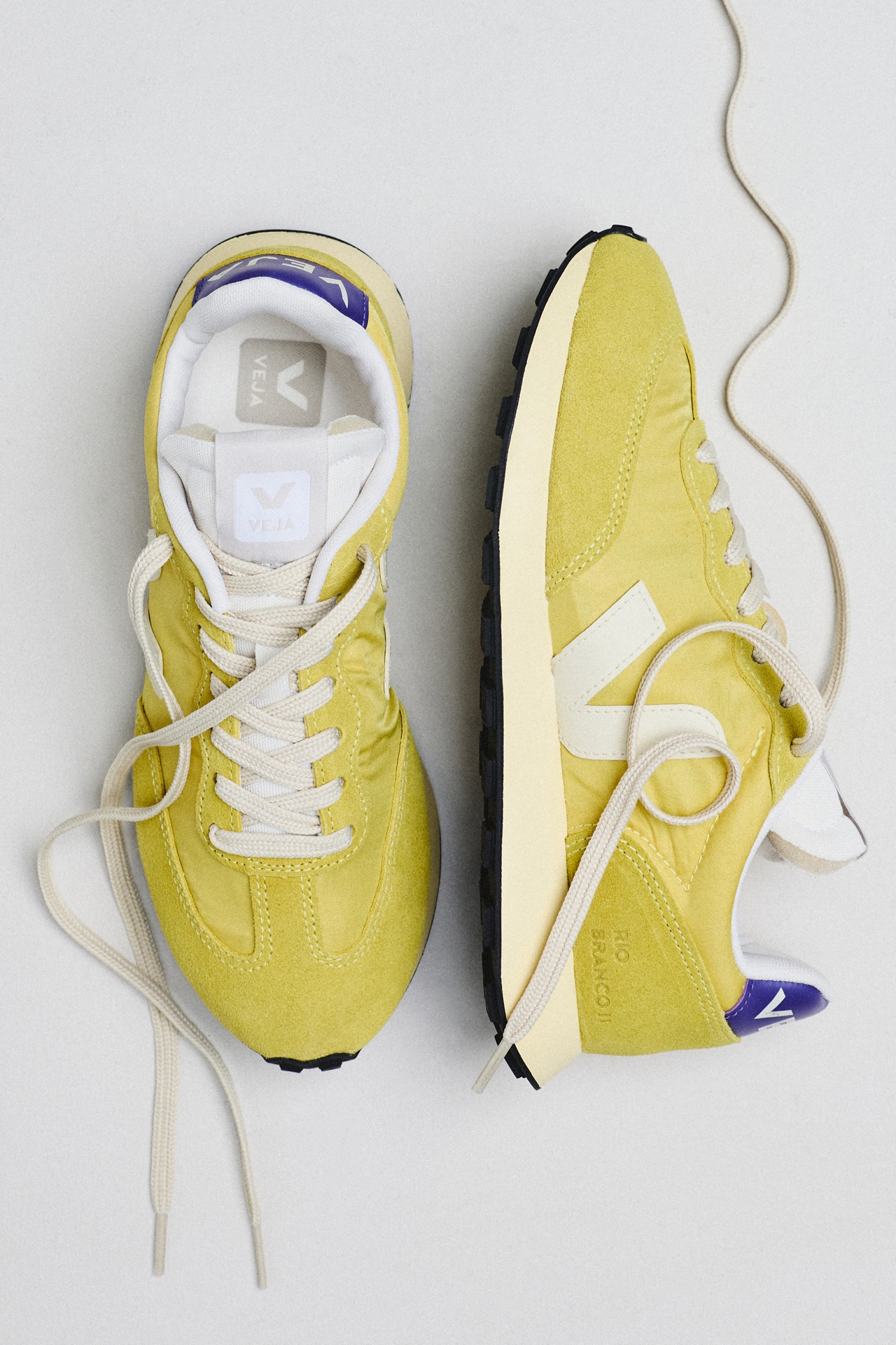 Veja Rio Branco II Lite Sneakers