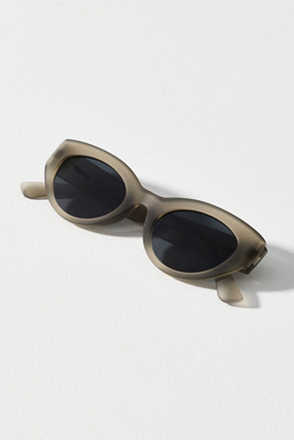 Goodr Polarized Cat-eye Matte Sunglasses In Gray