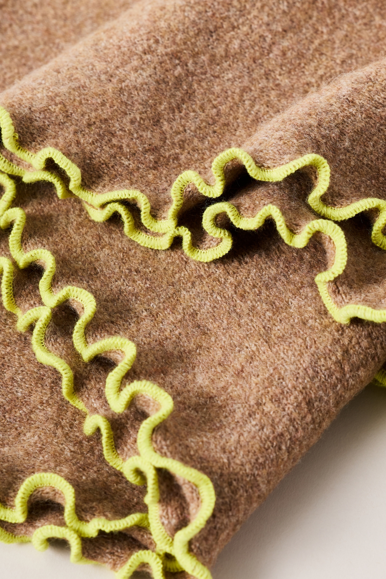 Maeve Lettuce Edge Scallop Scarf