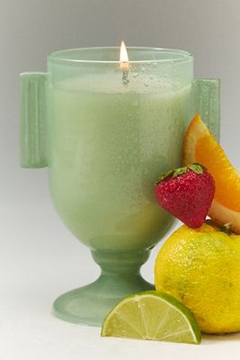 Daphne Fresh Spring Rain & Bright Bergamot Glass Candle