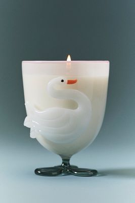 Pauline Fresh Vanilla Orchid & Sea Salt Glass Swan Candle