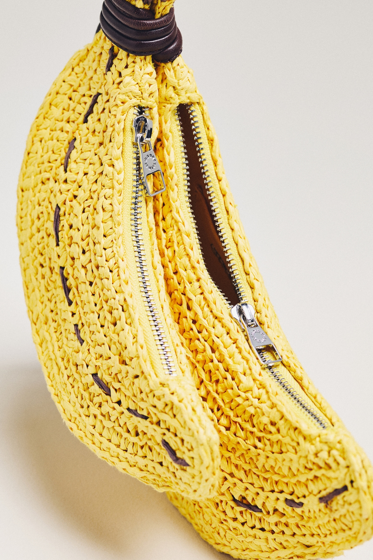 SIMONMILLER Banana Bunch Raffia Wristlet