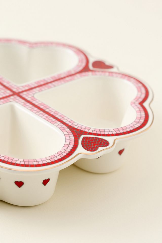 Bistro Tile Stoneware 24k Gold Accent Muffin Pan: Valentine's