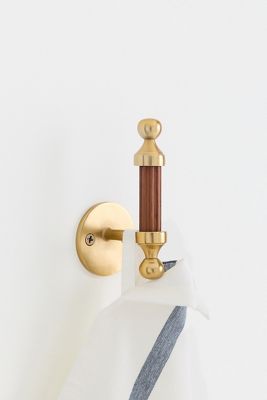 Farro Ribbed Wood and Brass Hook