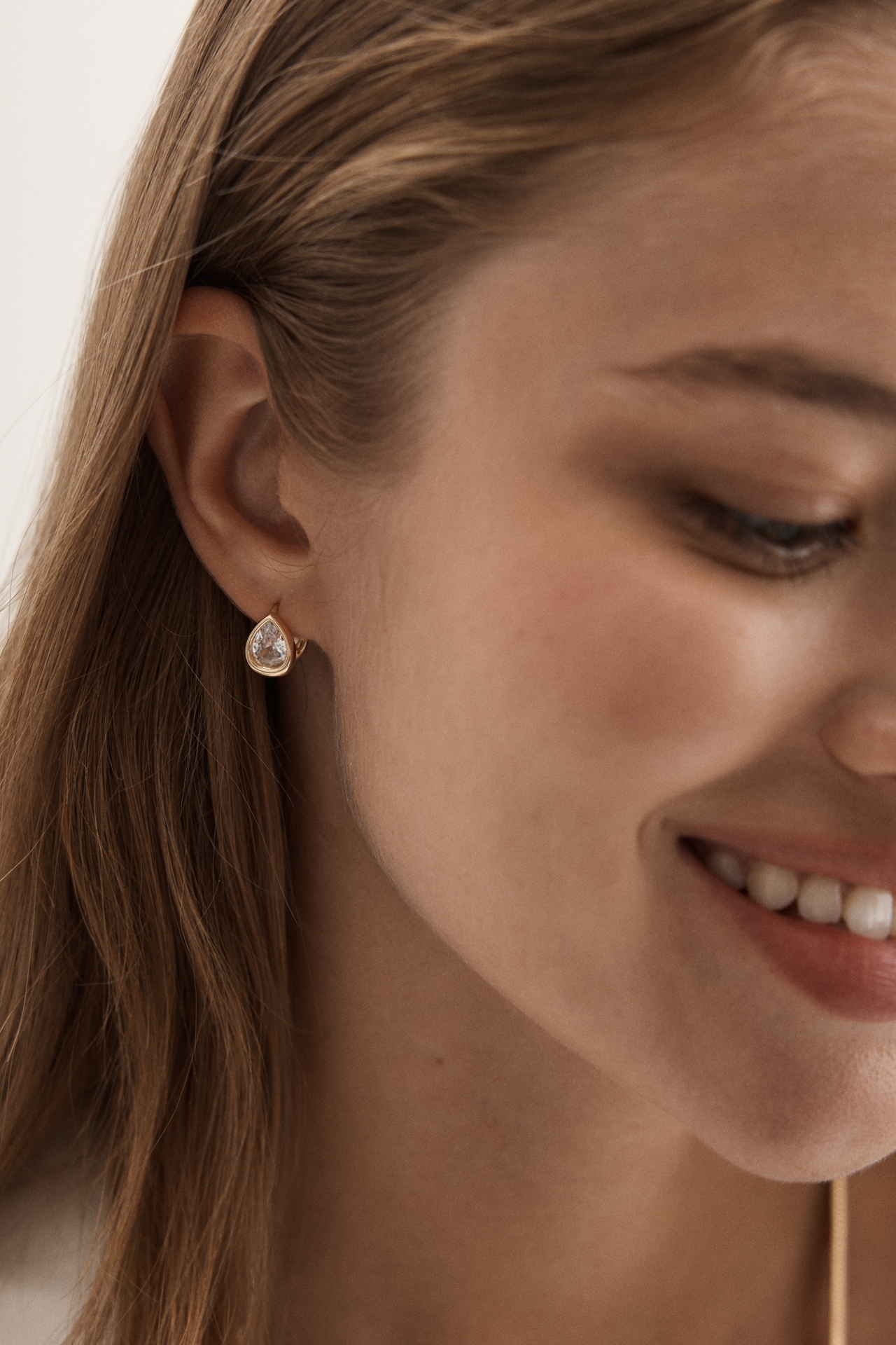 Bezel Crystal Stud Earrings