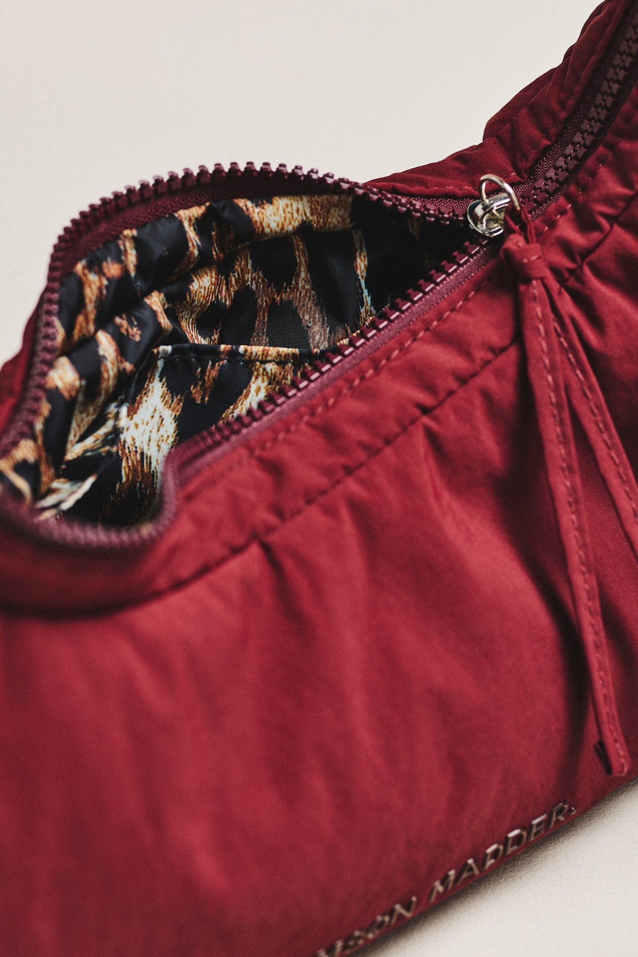 Damson Madder Puffy Saz Shoulder Bag