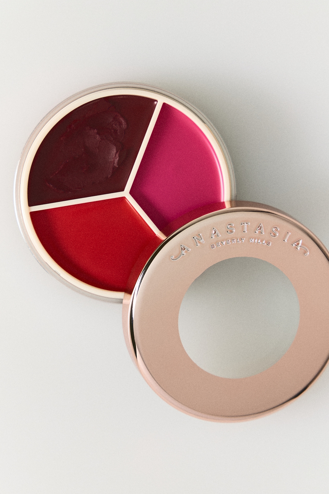 Anastasia Beverly Hills Magic Touch Blush Trio
