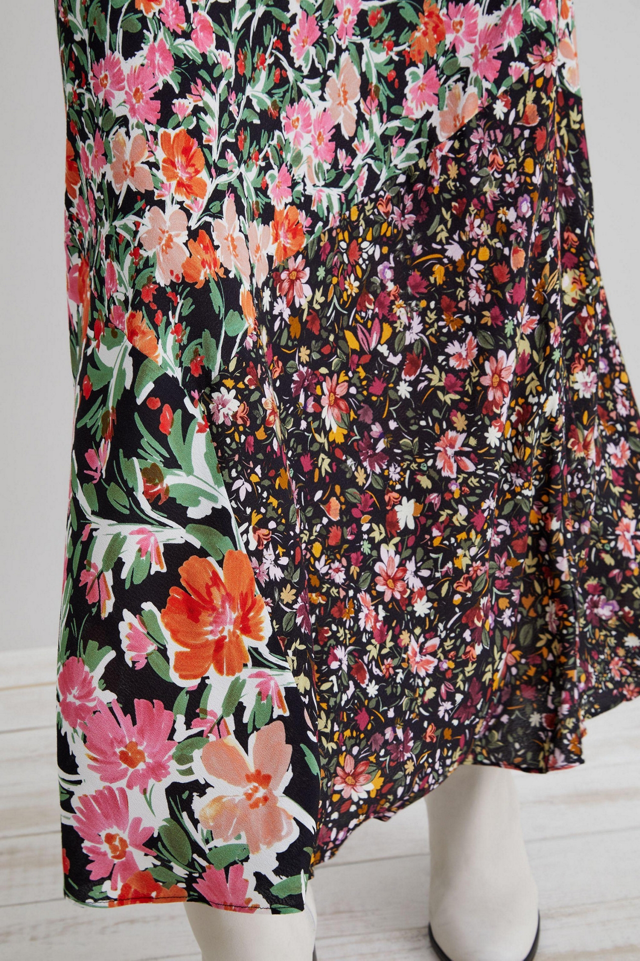 Kachel Georgia Printed Midi Skirt