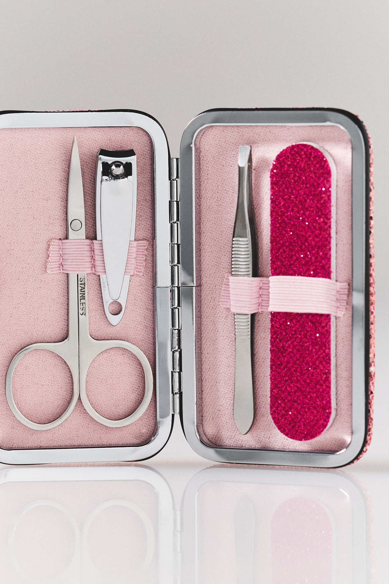 Shimmer Manicure Kit