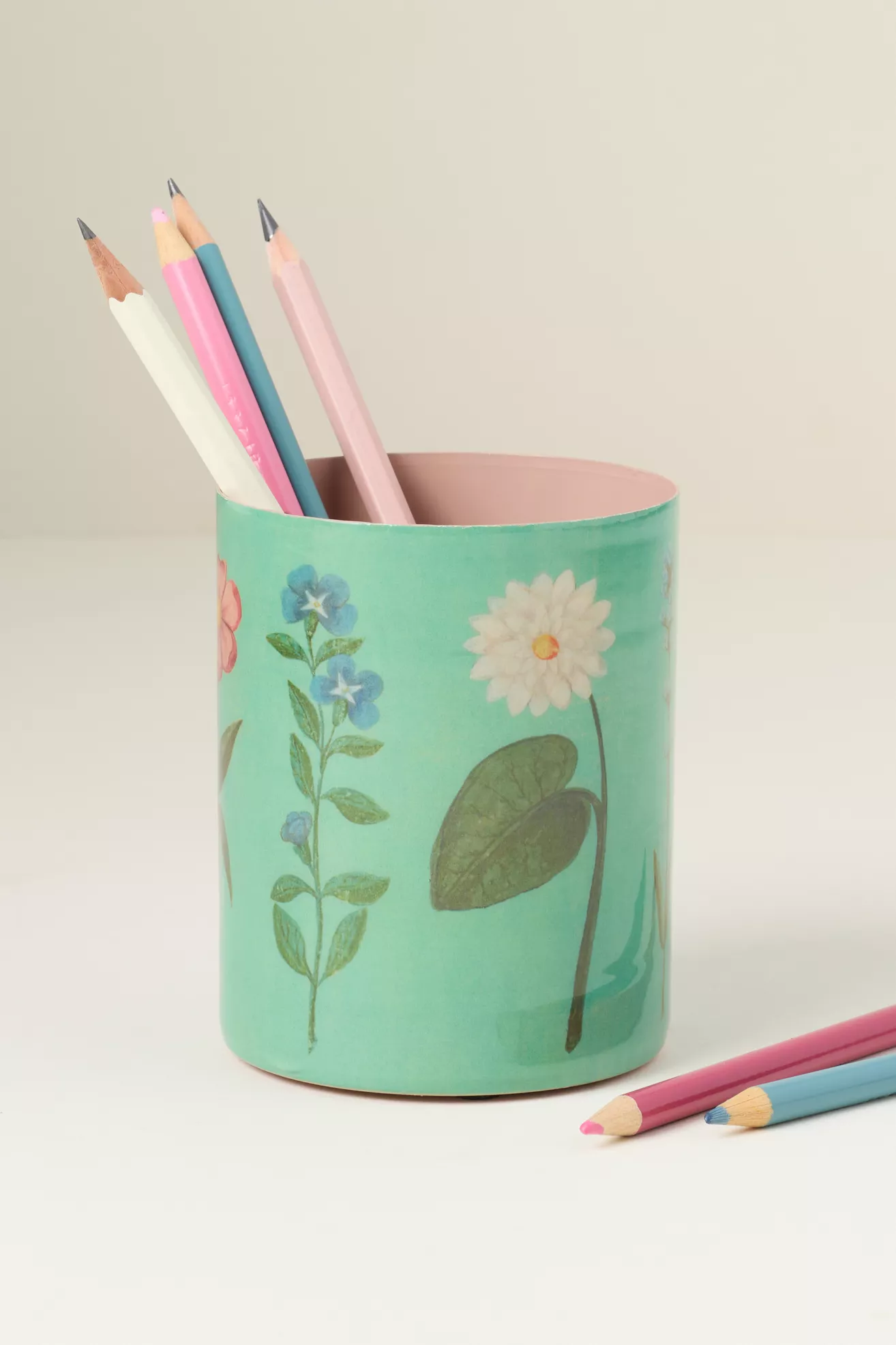Roomytown Enamel Pen Pot - thumbnail 3