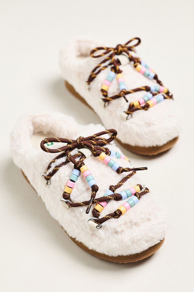 BC Footwear by Seychelles Majestic Crown Slippers #1