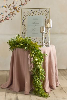 Logan Fresh Botanical Garland