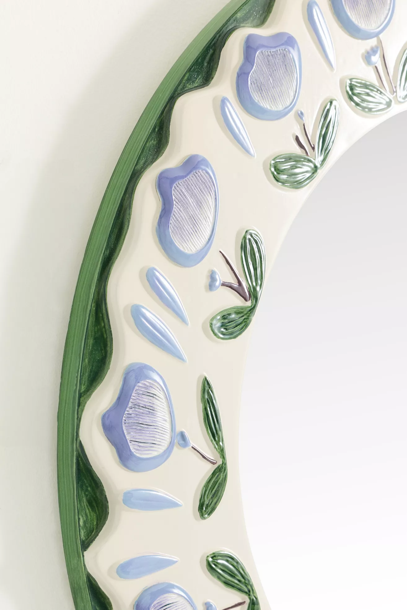 Tulip Flower Round Wall Mirror - thumbnail 2